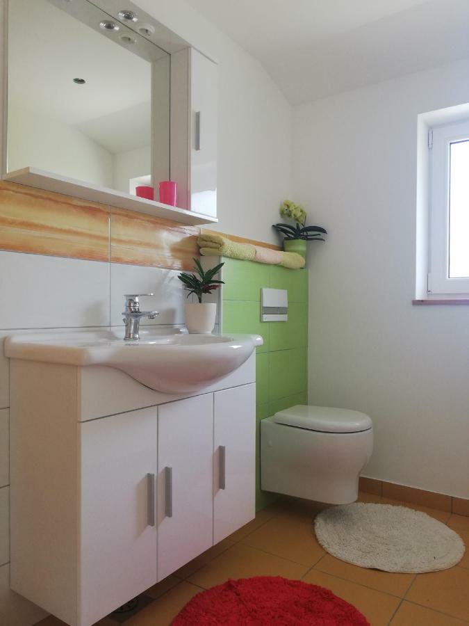 Apartment Ana Бохин Екстериор снимка